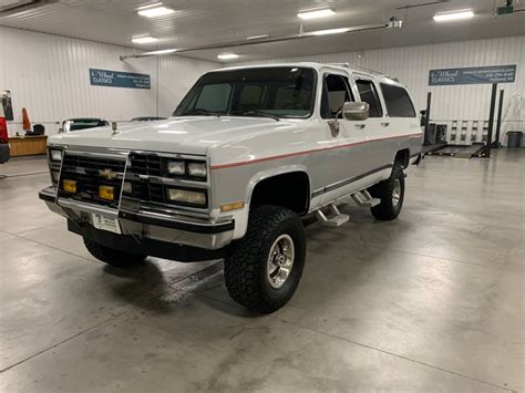 1989 Chevrolet Suburban 4 Wheel Classicsclassic Car Truck And Suv