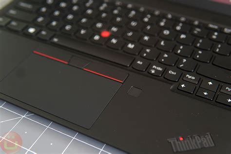 Lenovo ThinkPad X1 Nano Review | Ubergizmo