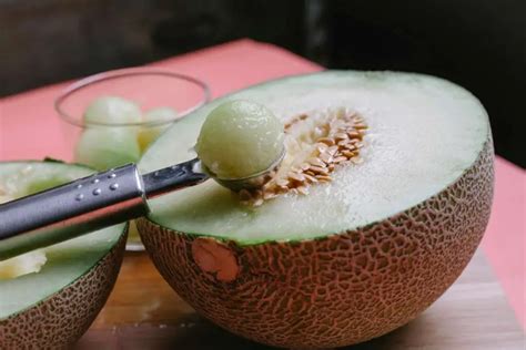 Honeydew Melon Types Benefits Side Effects Nutrition And More