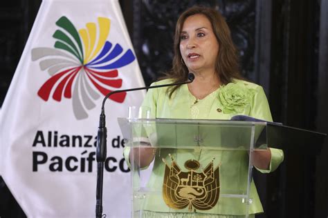 Presidenta Dina Boluarte Participa En La Ceremonia De Presentaci N De