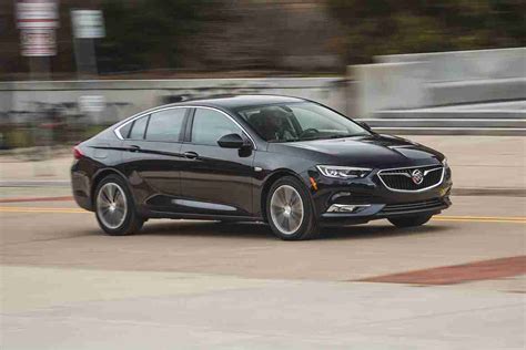 2018 Buick Regal Sportback Review - Build, Price, Option