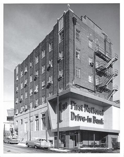 First Nat Bank Se Corneroflibertyandlexaround1957 Flickr