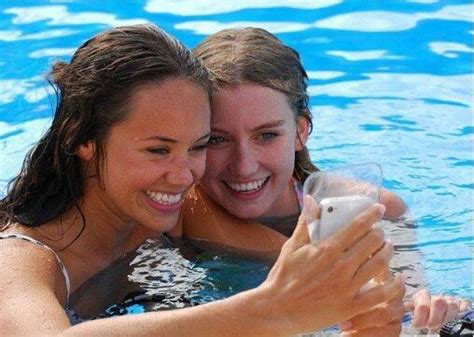 Mako Mermaids Mimmi And Ondina Mako Mermaids H2o Mermaids Mermaid Pictures