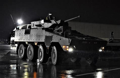 Japanese Armys Future Ifv Prototype Built By Mitsubishi 2000x1302