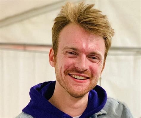 Finneas O'Connell Biography - Facts, Childhood, Family Life & Achievements