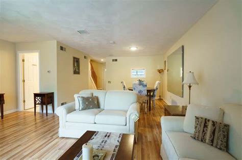 105 Trellis Dr 105 West Warwick Ri 02893 Mls 1362428 Redfin