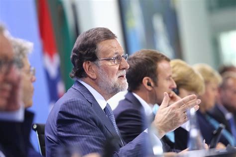 Rajoy Viaja A Varsovia Con Cuatro Ministros Para Impulsar La Relaci N