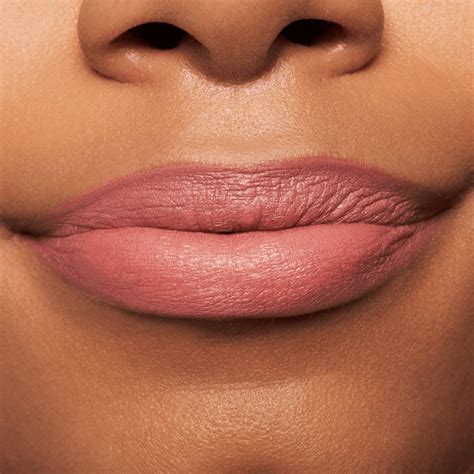 Acquista Essence THE Slim STICK Over The Nude Online