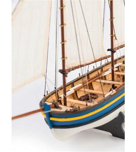 Artesania Latina 1 50 Captain S Longboat HMS Endeavour Wooden Kit 19005