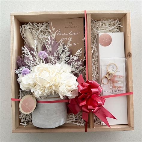 Wooden Crate T Box Forever Dried Floral