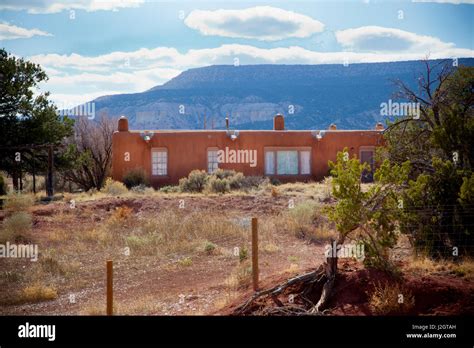 Georgia Okeeffe At Ghost Ranch Hi Res Stock Photography And Images Alamy