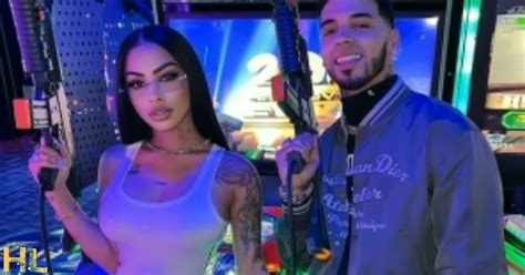 Novia De Anuel Aa Entre Las 50 Más Bellos De People En Español