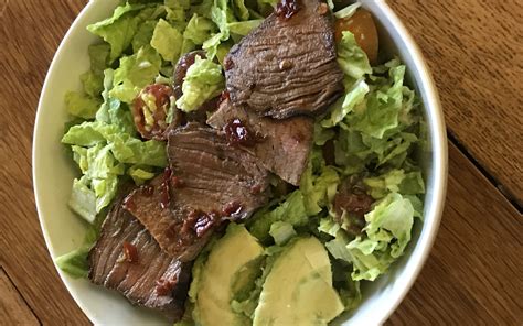 Chipotle Steak And Avocado Salad Discover Finer Living