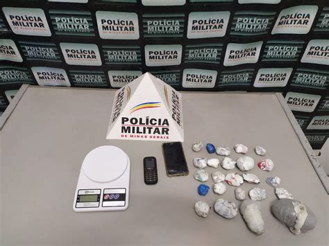 Detento em regime semiaberto é preso drogas e materiais