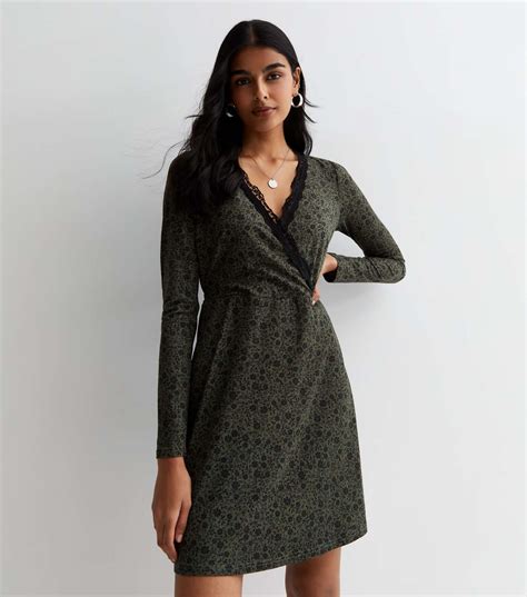 Green Ditsy Floral Lace Trim Wrap Mini Dress New Look