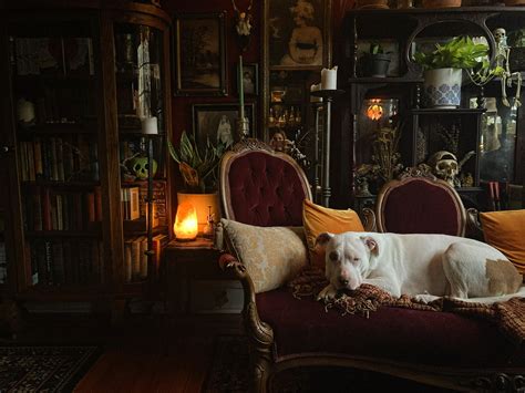 Dark Victorian Interior Design