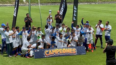 CRUZ AZUL FB on Twitter Levanta la Copa La Máquina Sub12 se