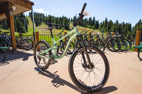 mountain bike rentals brundage mountain resort