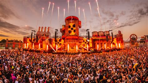 Parookaville Draws Big Acts For Sold Out Edition With Over K