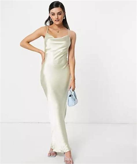 The Best White Hen Do Dresses For The Bride To Be Closer