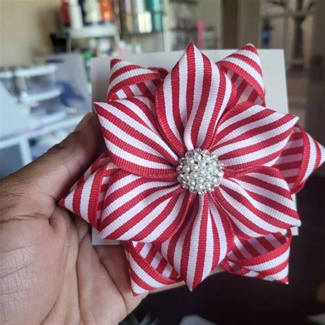 Red And White Pinstripe Flower Brooch Etsy