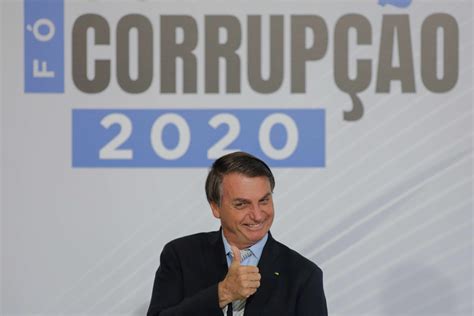 PoderData Governo Bolsonaro é desaprovado por 46 e aprovado por 43