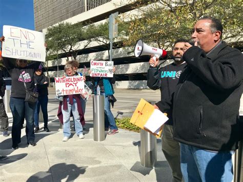 Watch Government Shutdown Temporarily Ends Amid Protests In Downtown Houston Houston Public Media