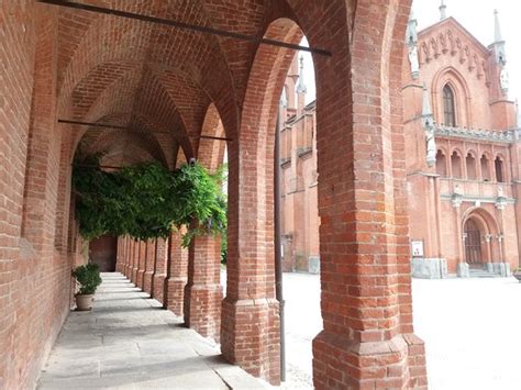 Chiesa Di San Vittore Martire Pollenzo Tripadvisor