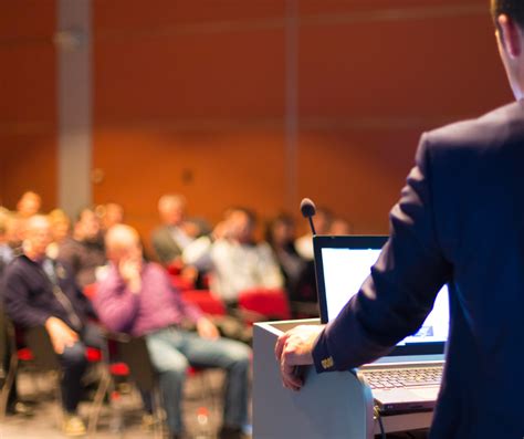8 PowerPoint Mistakes (and How to Nail Your Next Presentation!) | DS Tech