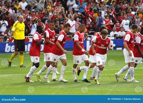 Arsenal goal celebration editorial photography. Image of action - 15396202