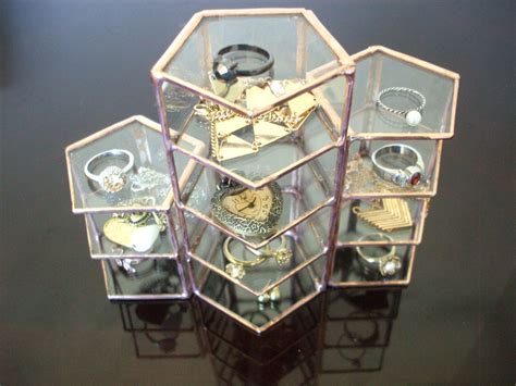 Geometric Glass Display Case ‹› Jewelry Display ‹› Mineral Display ‹› Pentagonal Prism ‹› Copper