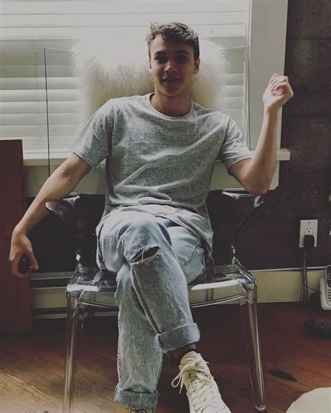 Benjamin Wadsworth Faceclaim Nel Attori Hot Foto Di Ragazzi Foto Di Amici