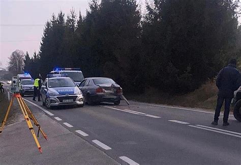 Pościg policji za 23 latkiem w BMW Uciekał bo parkował na miejscu dla