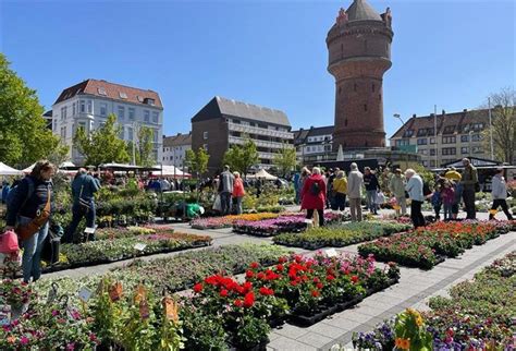 Geestem Nde Bl Tenfest Mit Verkaufsoffenem Sonntag