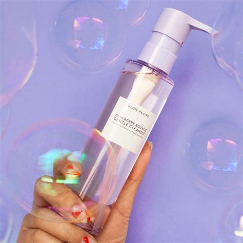 Blueberry Bounce Gentle Cleanser Glow Recipe ≡ Sephora