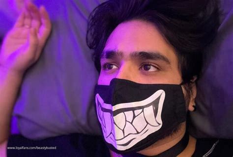 Dakota Sits On My Face With Her Divine Ass And Strokes My Cock Some More Beasty Ballbusting