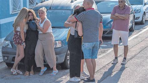 Crimen Machista Alzira Ha Matado A Mi Hermana Raquel Tenía Toda La