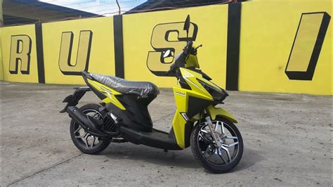 Rusi Motors Scooter