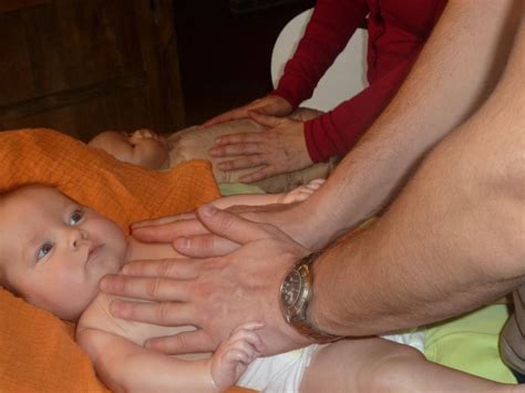 Massages autour de la Naissance la périnatalité la féminité