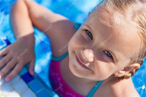 Premium Photo Beautiful Girl In Sunglasses At Swimming Pool In Summer