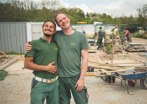 Nachrichten Und Aktuelles Zahl Junger Gefl Chteter In Dualer