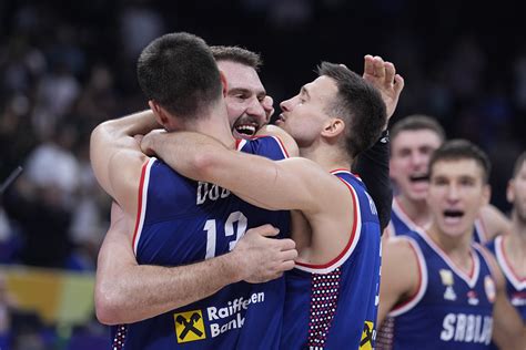 Stifling defense takes U.S., Serbia into Basketball World Cup