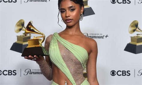 Grammy South Africa S Tyla Wins Best African Music Performance