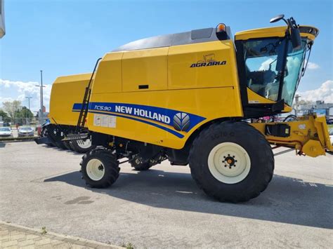 Kombajn New Holland TC5 90