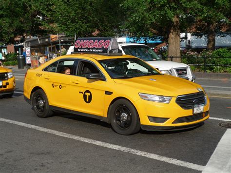 NYC Taxi Ford Taurus It Is Rare To See The Taurus Doing Fl Flickr