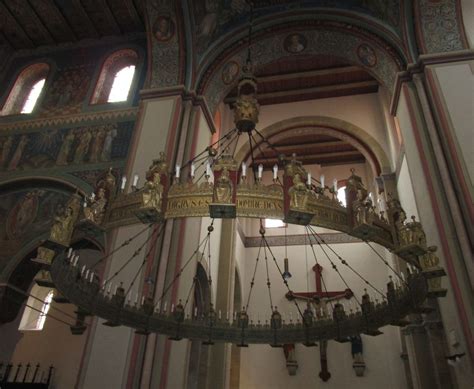 Himmlisches Jerusalem Leuchter Der Basilika St Godehard In Hildesheim