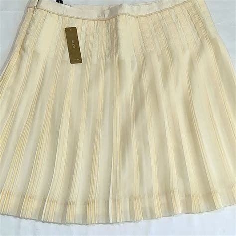 J Crew Skirts Jcrew Ivory Stitched Down Pleated Mini Skirt Nwt