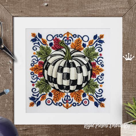 Checkered Pumpkin With Ornament Royal Present Embroidery