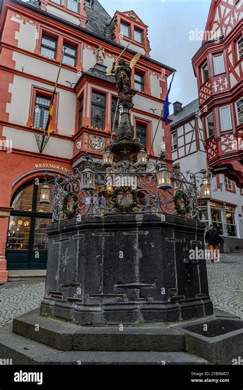 Bernkastel Kues Germany 1st Dec 2023 Christmas Market And Town