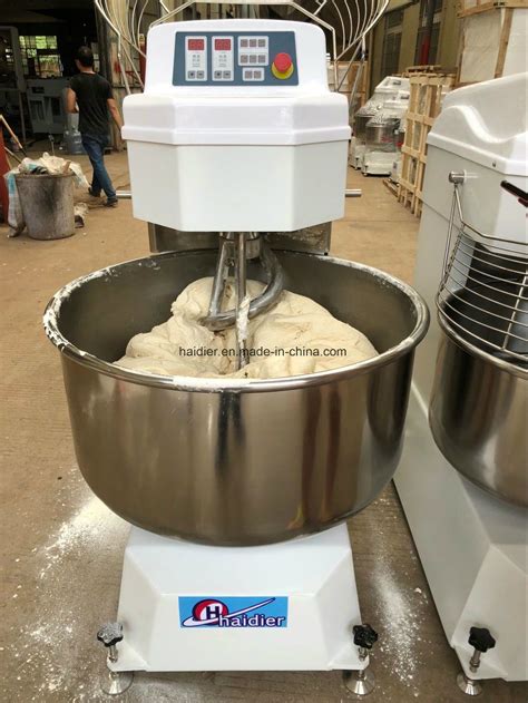 China Bakery Equipment 100kg Flour Mixer Spiral Big Dough Mixer Machine